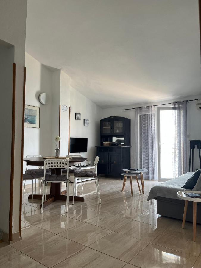 Apartment Gabrijel *